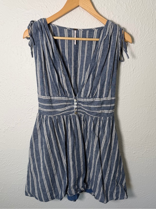 Free People Dresses & Skirts - Free People Medium Blue Striped Linen Dress Deep V Neck Pockets Boho